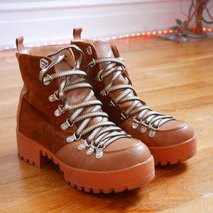 Tan/Brown  Lace Up Hiking Boot